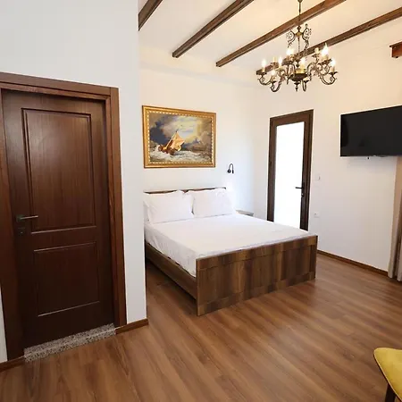 Otel Starova
